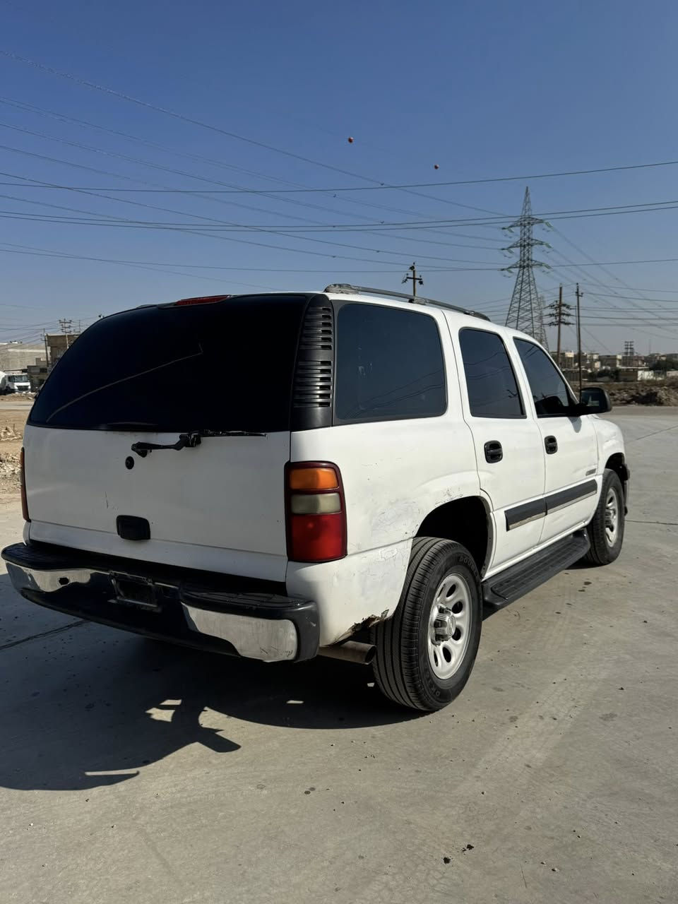 سلام عليكم
تاهو 2004 مال مزاد مزاد مزاد وزاره الداخليه 
وبيها وكاله محرك 8 سلندر 5300
مكان سياره واسط /كوت  السعر $75
***********
