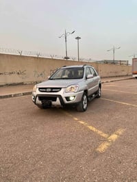سبورتج فول موصفات مكفولة من الكص بانزين سيارة جاهزة كلشي ما ناقصها متو...