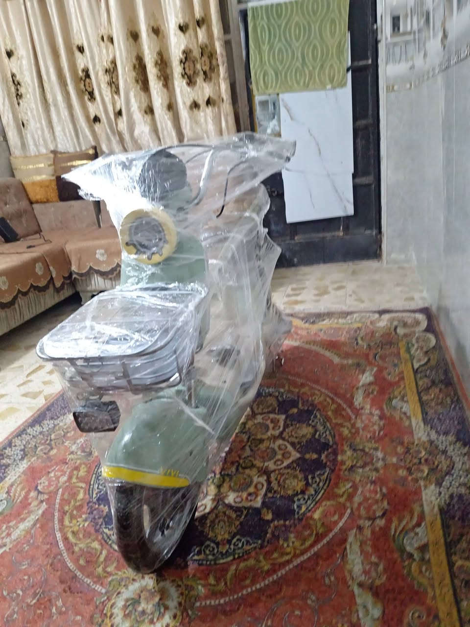 سلام عليكم عدي دراجة شحن للبيع رايدهة375او بيهة مجال الشراي يتواصل علة هاذ الرقم***********او بي واساب
