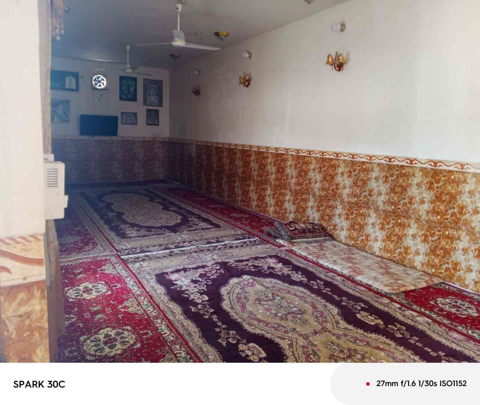 دار للبيع طابو زراعي سند 25 مساحة 350 م
مظيف كبير مع صحيات خارجية 
غرفتين نوم 
هول مطبخ مجمع صحيات 

العنوان شارع العلوية الشريفة عليها السلام 

***********

