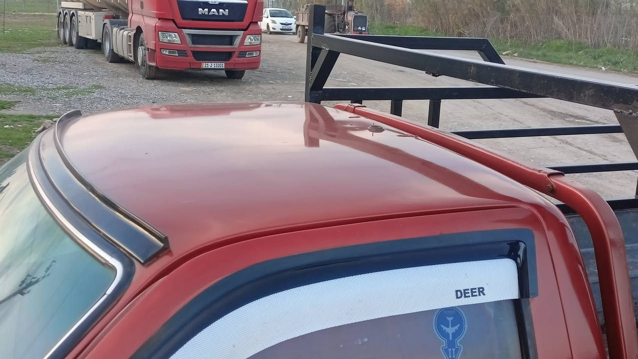 دێرمویل 2007 مە کینە بە غ مە نە فیس ئە سلی بێ بۆیاغ بێ دە عم بە شە رتی گێر مە کینە ئە کسل شانسی 
چوار تایە لوك  نمونە لە جوانی 
سعر 
35 گە ڵاو مە جال 
شوێن چم چمال 
ژم 
***********
***********
