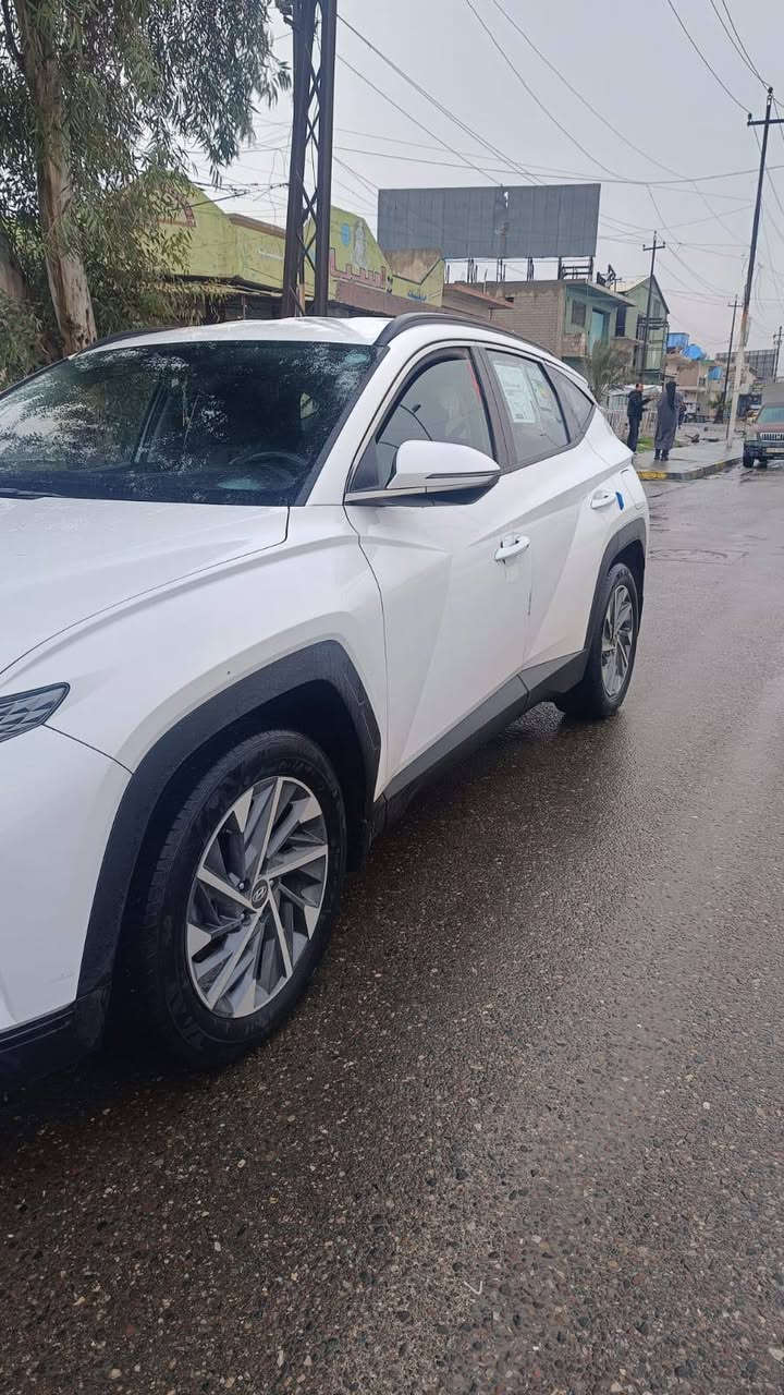 سيارة هونداي تكسون موديل 2023بي كوبون بنزين كشنات كهربيا مكان بعشيقة
تواصل مع صاحب سيارة
***********
