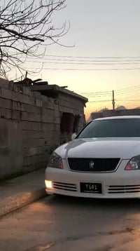 تويوتا كراون • أحمر • سیدسادق