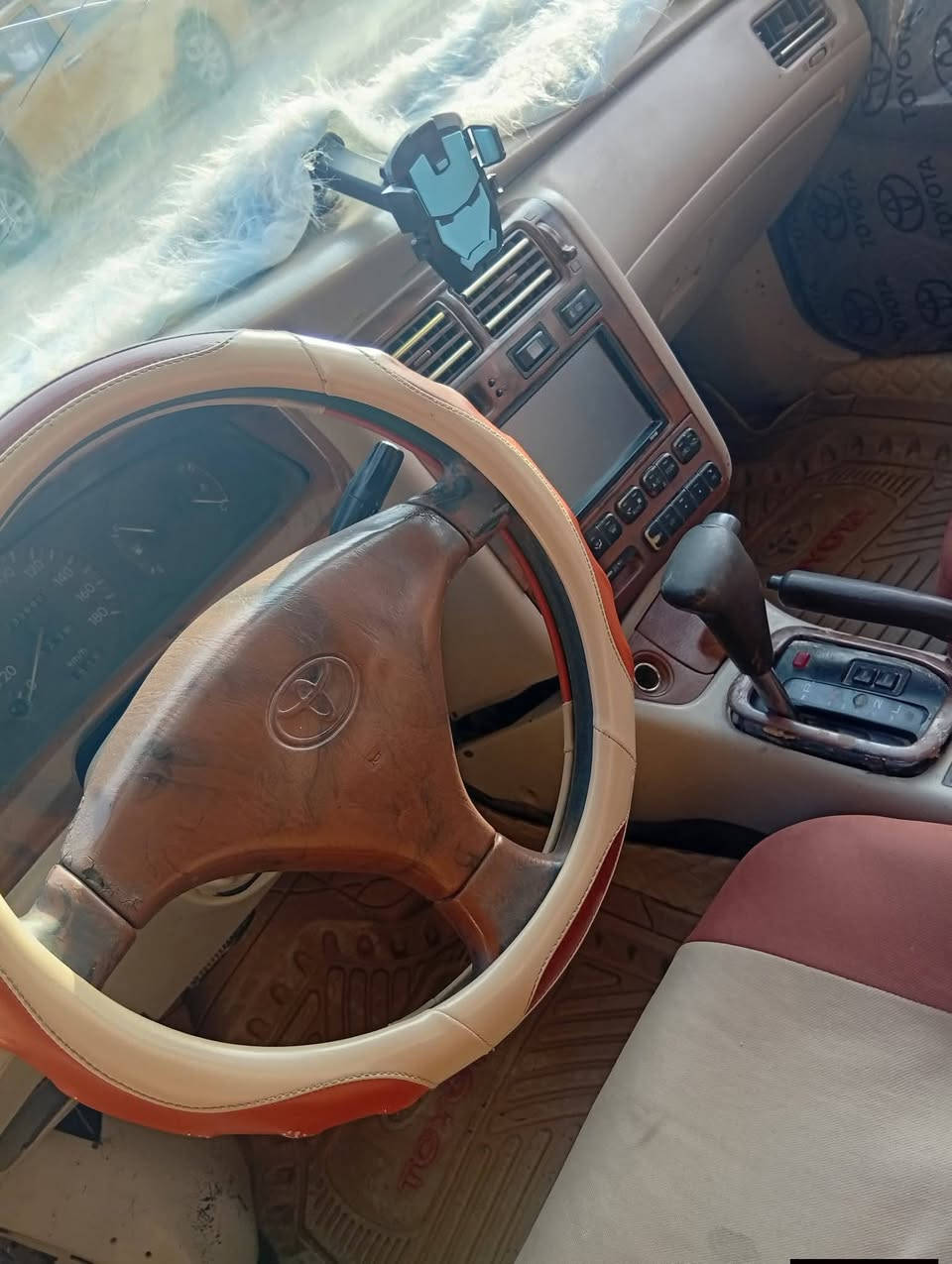 السلام عليكم كرونا مديل 93 رقم نجف سنويه ماساقطه 
كير ومحرك شرط محرك 1800 تبرد شغال المكان نجف السعر 52

***********
