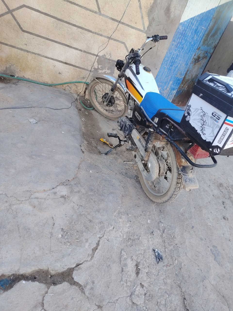 السعر 500
مديل 15 اوراف القرنه  ***********
