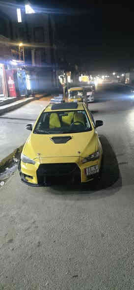 بيع مستعجل
سلام عليكم. لانسر ١٥. خليجي. ضربتها موضحه بل فديو.  
محرك ١٨٠٠ مكانها بغداد رقم بغداد سعر قفل قفل ٧٧
***********
