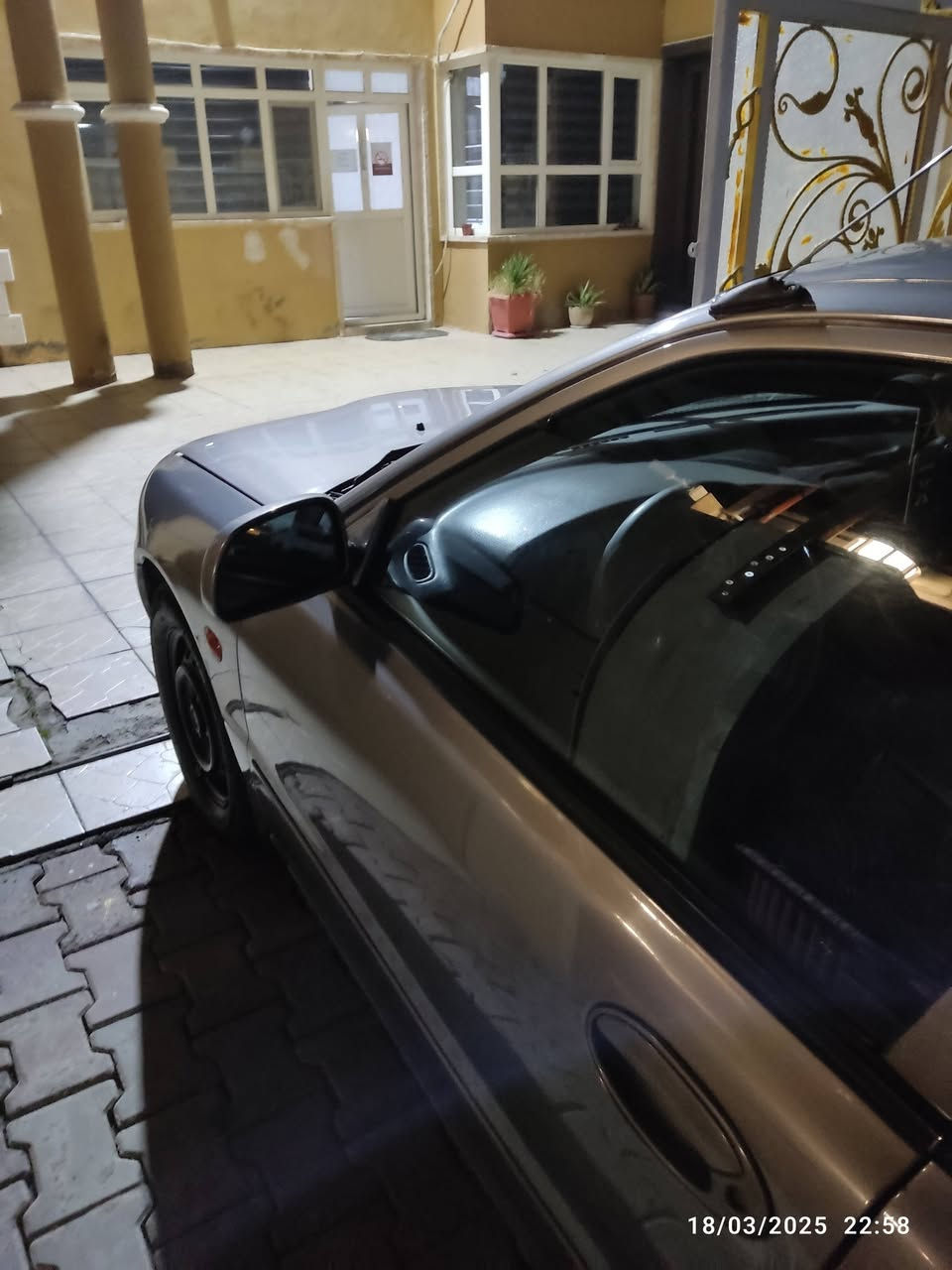 السلام عليكم بروتون 2002 سنويه جديد السياره بسمي بي دفتر بانزين سياره جديد من كول التفاصيل بدون اي نقص كير محرك شرط تبريد  سياره تايرات جديد صدر امامي خلفي جديد مبدل داخل السياره كله جديد سياره صبخ جماليه فقط سعر51 بي مجال رقم الهاتف ***********
