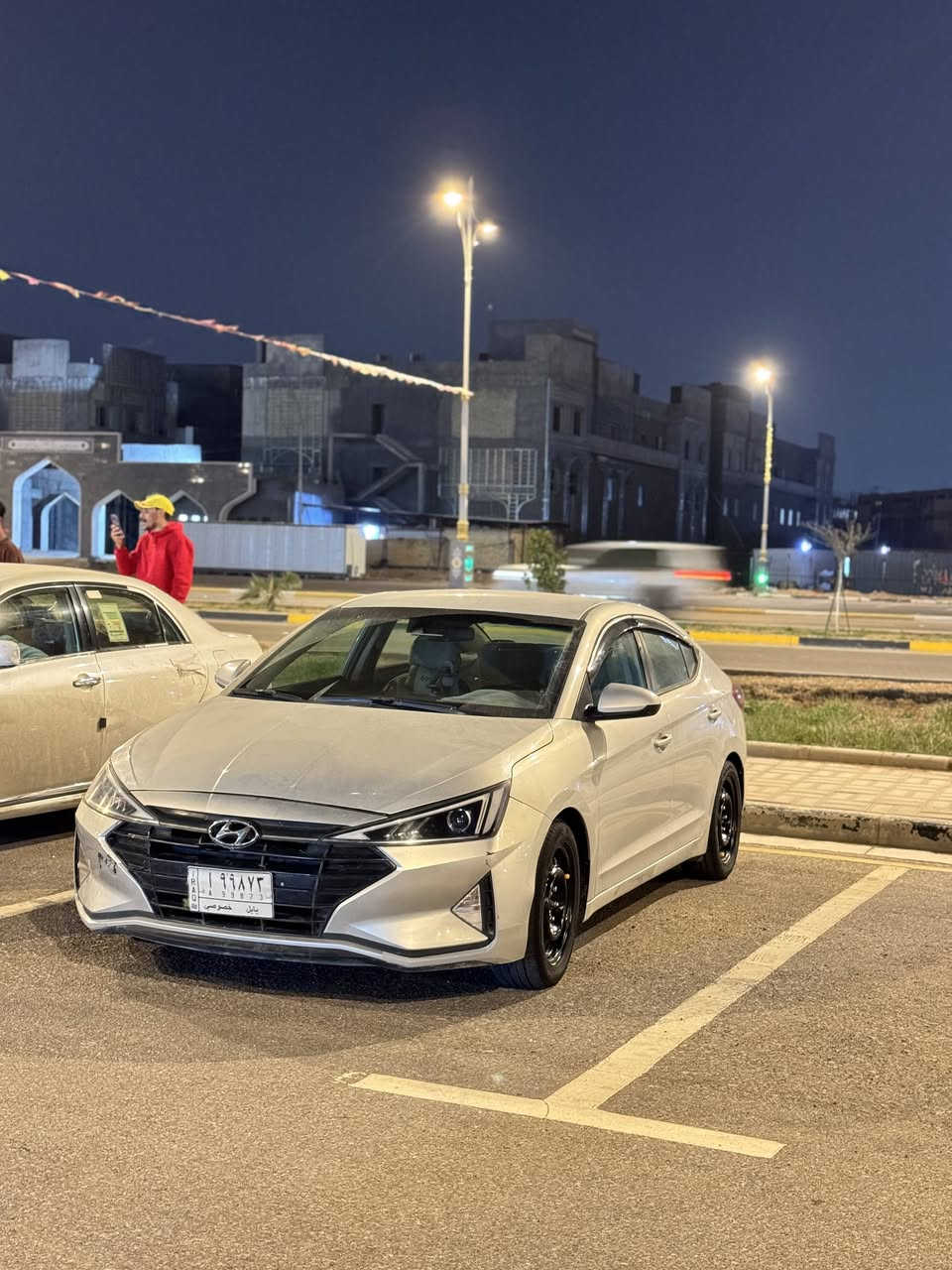 السلام عليكم
النترا ١٩ بيها بنيد بس رقم بابل بائسمي ما ناقصه شي مكاني كربلاء سعر ١٣٠ ***********
