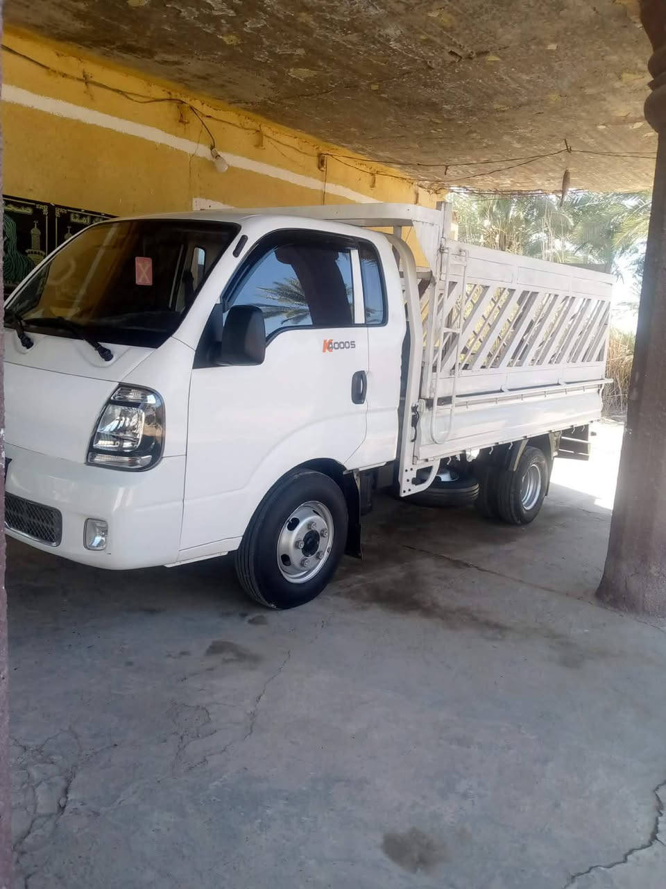 السلام عليكم كيا فحل مفتوح للبيع محرك كير اكسن مكفول تخم تاير محور 14محجر السياره موديل 2022 بغداد مكاني بابل السعر 153 وبيها مجال  الاستفسار ***********
