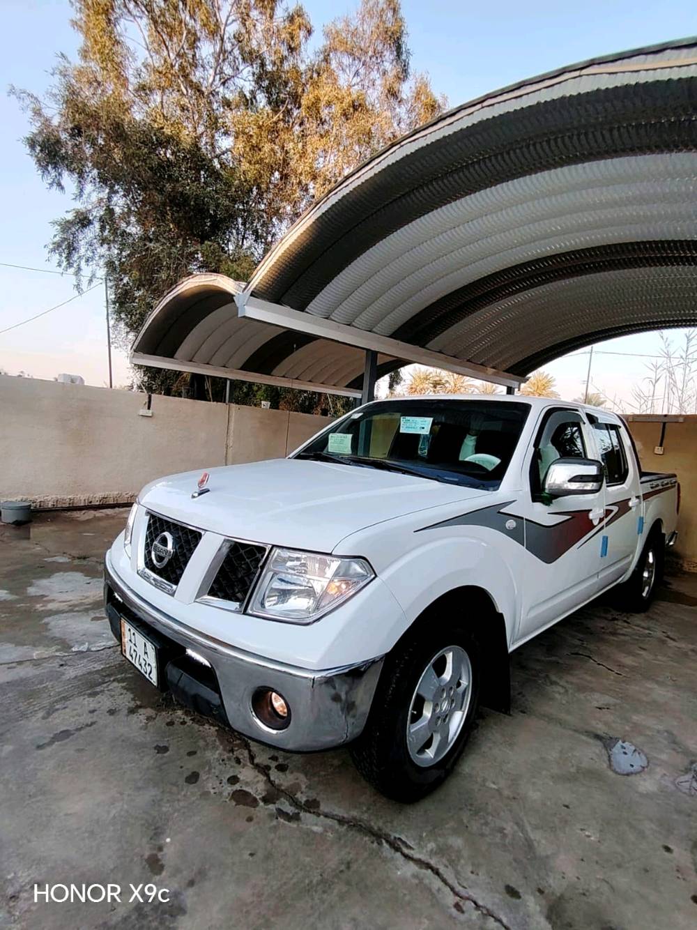 سلام عليكم ليدور سياره جديد مال جناي يتفضل
نيسان نيفاره اتماتيك فئه  (LE محسن) تجي فول سياره
موديل 2009  
🔸محرك وكير اتماتيك بلاديات مرغوبات 
🔸 تحكم ستيرن فول
🔸كامره خلفيه 
🔸مرايات كهرباء تحكم ام الشاره  
🔸تثبيت سرعه 
🔸4 اربياك
🔸تخم تاير حدايد امامي وخلفي جداد ترايه ناعمه سياره 
🔸كشنات عل وضع شركه  
🔸 تدفئة تبريد منضومه كامله ثلج 
🔸حساس امامي و خلفي
🔸 سنتر كامله ريمنوت
♥️ رقم بغداد لوحه جديده    سنويه ٣٠٣١
🌹 سعر 88 ورقه لشراي يتصل بيع فقط 
🔸 العنوان : واسط قضاء صويره 
🔸 للاستفسار  الاتصال بالأرقام 
☎️ *********** 
***********
