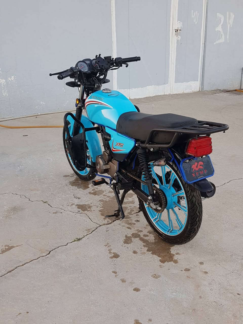 سلام عليكوم  ماطور شالينك موديل ٢٤  مكينة كبس منفيس مكمرك كومرك مدفوع الرسومات باقي بس الترقيم كامل مكمل  اورق الكمرك ٤ وراق والمنفيس  الخامس كامل مكمل سعر ٧٠٠ بي مجال قليل المعتمد  يرهم مروس بيراتي حسب القناعة


**إذا كنت صاحب هذا الإعلان وتريد حذفه لأي سبب، رجاءا أرسل رسالة إلى الدعم الفني**