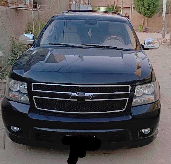 تاهو خليجي 2009 LTرقم بغداد اسود سنوية باسمي جديدة رقم انكلش بيها صبغ بنيد جمالية بدون معجون جراد ربع جاملغ امامي وجاملغ والي جوة الربع الاخير بالبيبان كفالة من الحادث و ميكنة وكير وحدادية جدد تخم تاير .  مطلوب مراوس تاهو من خليجي او امريكي 16 الى 20 اسود بغداد ونشوف شكد الفرق ونتفق 
*********** وات ساب
