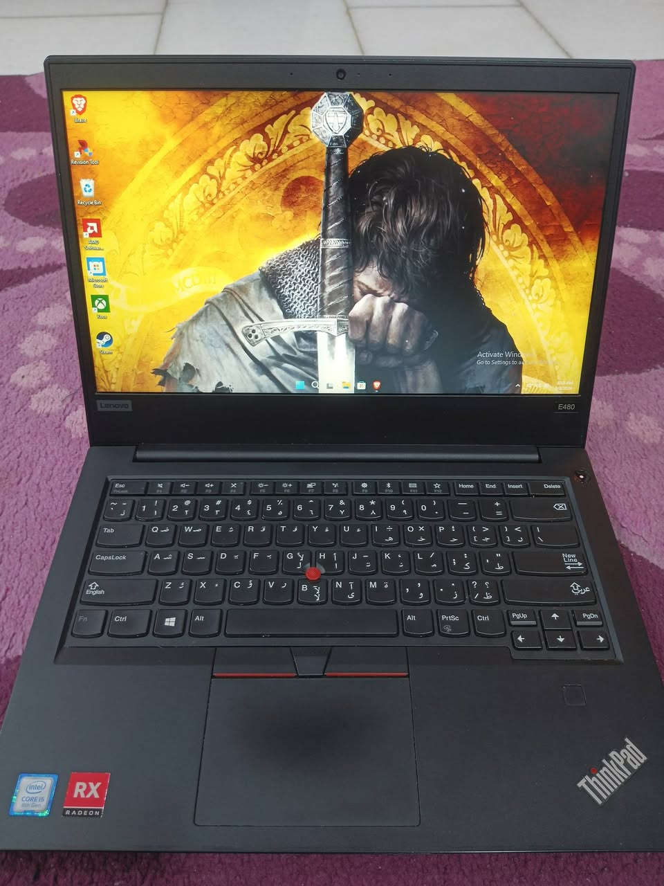 Lenovo ThinkPad E480 مع كرت شاشة منفصل
‏
‏نظيف جداً وي كرتونته الاصلية وكامل الملحقات📦
‏
‏🛠 المواصفات التقنية:
‏المعالج: Intel® Core™ i5-8250U 
‏كارت الشاشة منفصل AMD Radeon™ RX 550 بسعة 2GB (يفتح للألعاب وبرامج الهندسة والتصميم).
‏رام: 8GB DDR4 
‏الهارد: 256GB SSD فائق السرعة.
‏الشاشة: 14 بوصة بدقة FHD (1920x1080) مضادة للانعكاس.
‏مع كامل المنافذ
‏السعر 400 الف
‏الموقع: بغداد الدورة وموجود توصيل
‏واتساب ***********
