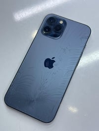 ايفون 12برو ماكس  امريكي. نموذج M ذاكرة ٢٥٦ بطارية ٨٦ جهاز وتر بروف  ف...