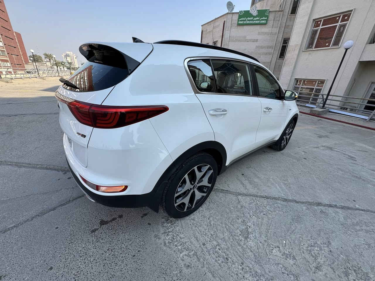 السلام عليكم
خليجي 2018 

مكفوله 

GT Line

ماشيه 71500

فول مواصفات 

السعر 202
***********
