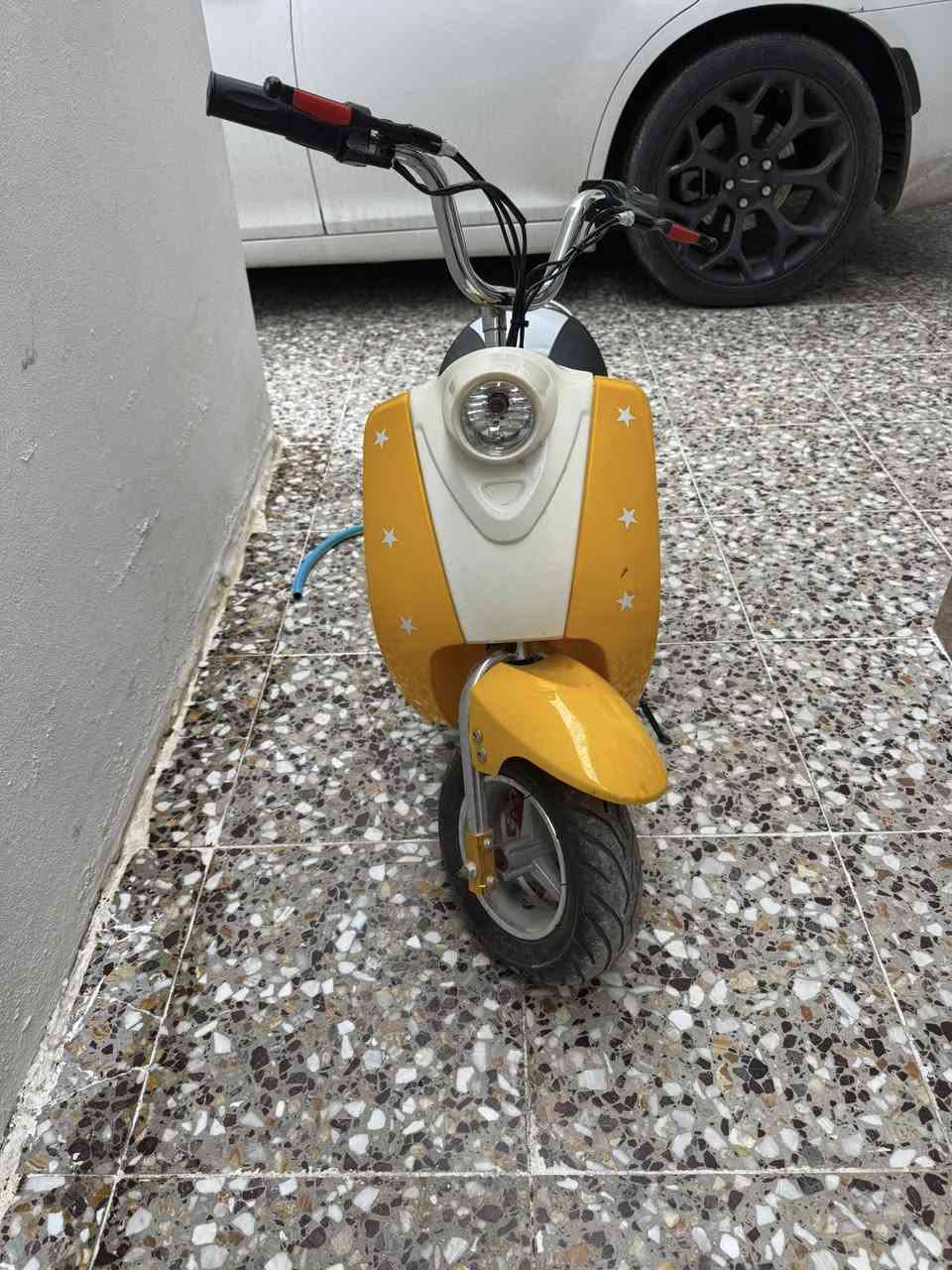 دراجة ( ماطور ) شحن نوعية جيدة جداً للبيع 
سعره 225 الف وبي مجال 
الموقع : كركوك - المصلى 
رقم الموبايل : ***********
