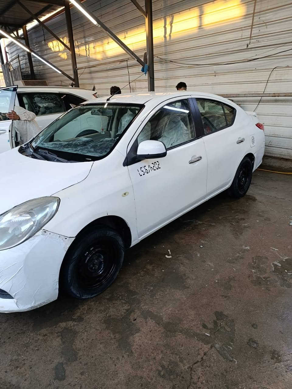 نيسان سني هندي 2018 اصل ادوات ادوات كص جنطه 
مكينه وكير جدد 
تبريد ثلج  حداده طوبه 
تخم تاير جديد  
***********
السعر 35 وبيه مجال حك الجيه فقط متوم شمالي طبق الاصل الماني اتصل عل خط مارد خاص ولاتعليقات بس الشراي يتصل مكاني بصره
