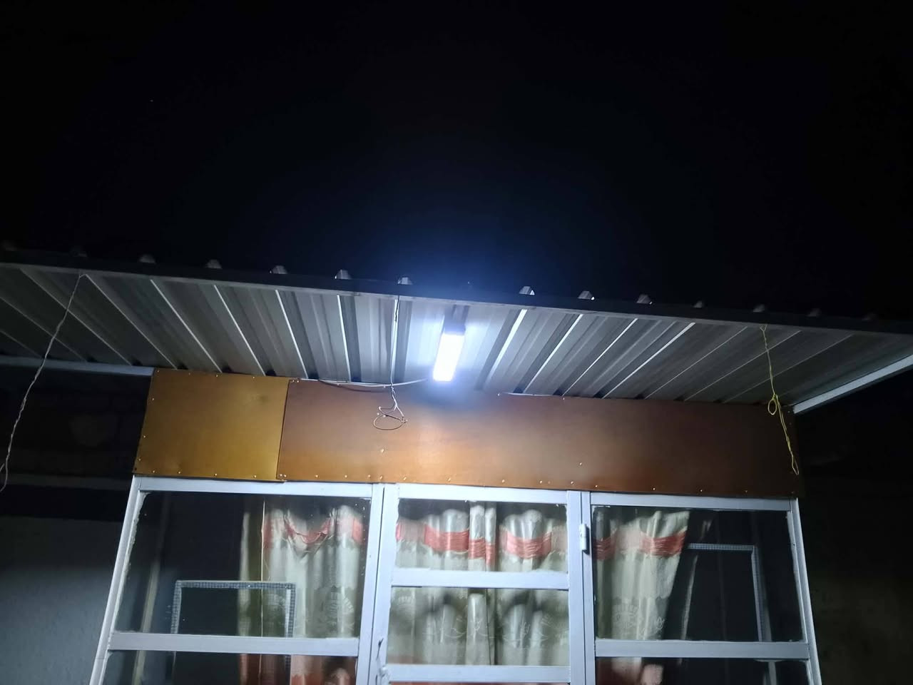 سقيفه 5×4 للبيع العنوان سده الهنديه منطقة العلكايه 
وا واجهيه جام خانه 3متر الرتفاع 2متر للبيع  
***********
