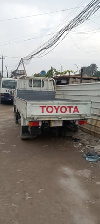 تويوتا داينا • ٢ طن • مديل ٩٤