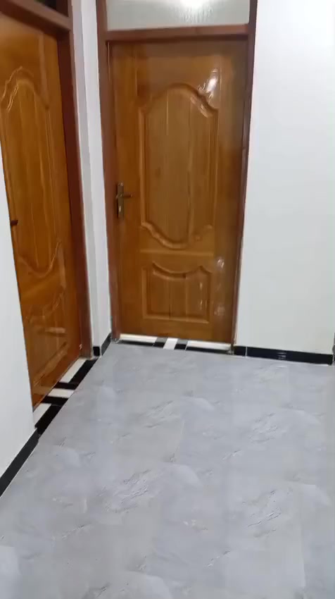 بيت زراعي المساحه 250 متر بالاسكان الصناعي
دور سيد حمزه مقابيل مدرسه الحريه
البناء بلوك كهربائي كونكريت صب
التفاصيل / طارمه كبيره استقبال طول 9 أمتار صاله وغرفتين نوم ومطبخ وصحيات داخليه وخارجيه
السعر 61وبي مجال لشراي مستعجل علا بيعتة 
التفاصيل *********** بي واتساب
