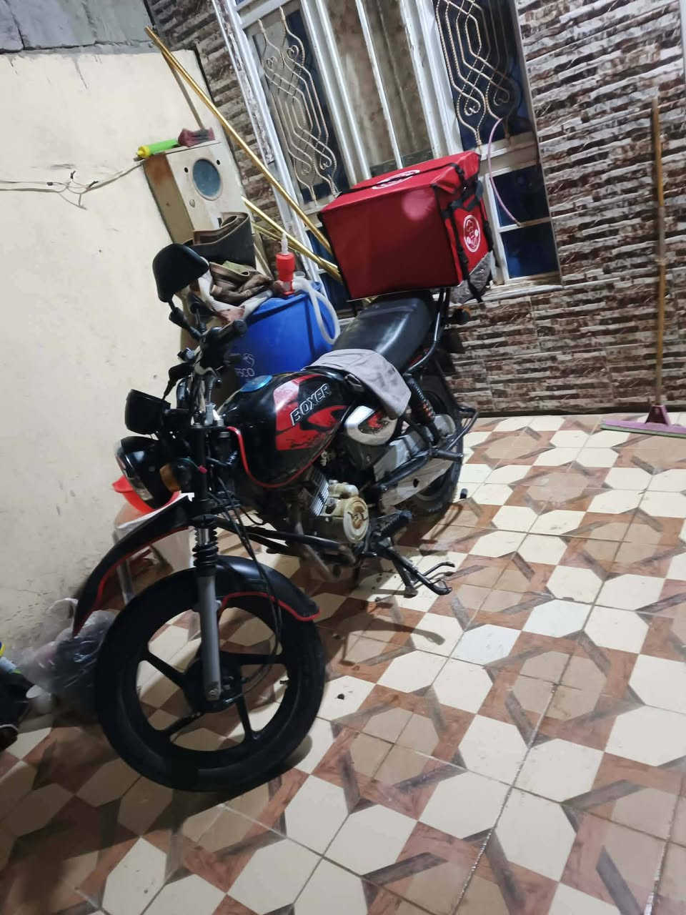 السلام عليكم
مكلف بل نشر 
دراجه بوكسر للبيع موديل 2019 مرقمه دراجه مجفت جديد 
العنوان ديالئ بعقوبه 
السعر مليون وربع خاص مغلق استفسار إنتصل ع هذا رقم
***********
