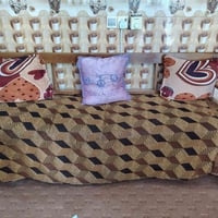 قنفات • عدد ٢ • قابلة تفاوض