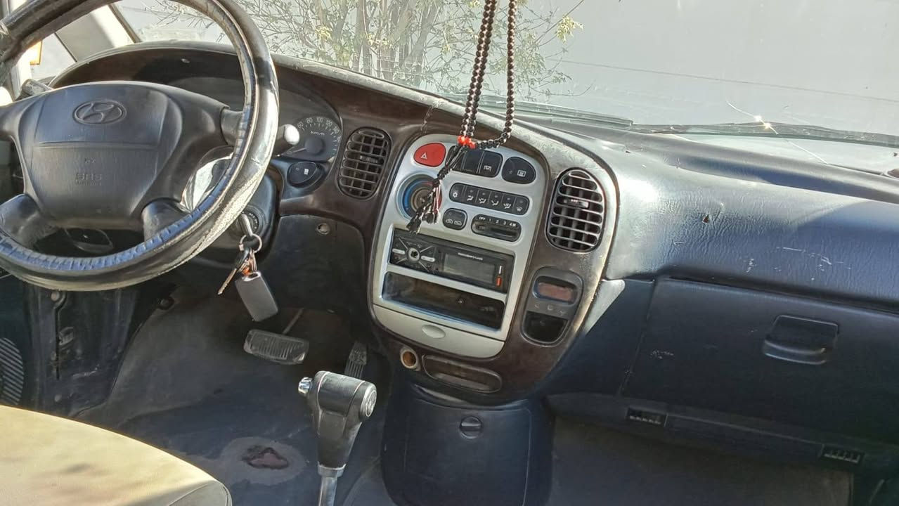 سلام عليكم ستاركس 2007 محرك مفتوح كير تماتيك مكفولات كشرته كدامكم داخله يرادله ترتيب مصفره سياره تحويل ثاني يوم سعر ٥٠ وبيه مجال قليل ***********
