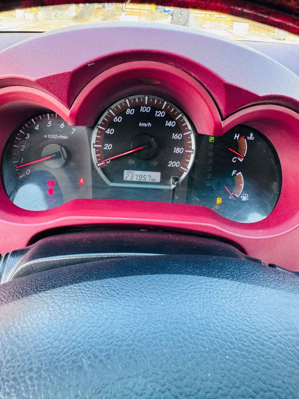 السلام عليكم
للبيع بيك اب تويوتا 
موديل ٢٠١٤ كويتي 
شاصي ١٩ 
رقم بغداد دولي 
تحويل مباشر ثاني يوم 
مكفوله من الصبغ والضرر 
مكان السياره قضاء بلد /ناحية يثرب
الاستفسار الاتصال على الارقام التاليه 
***********
***********
