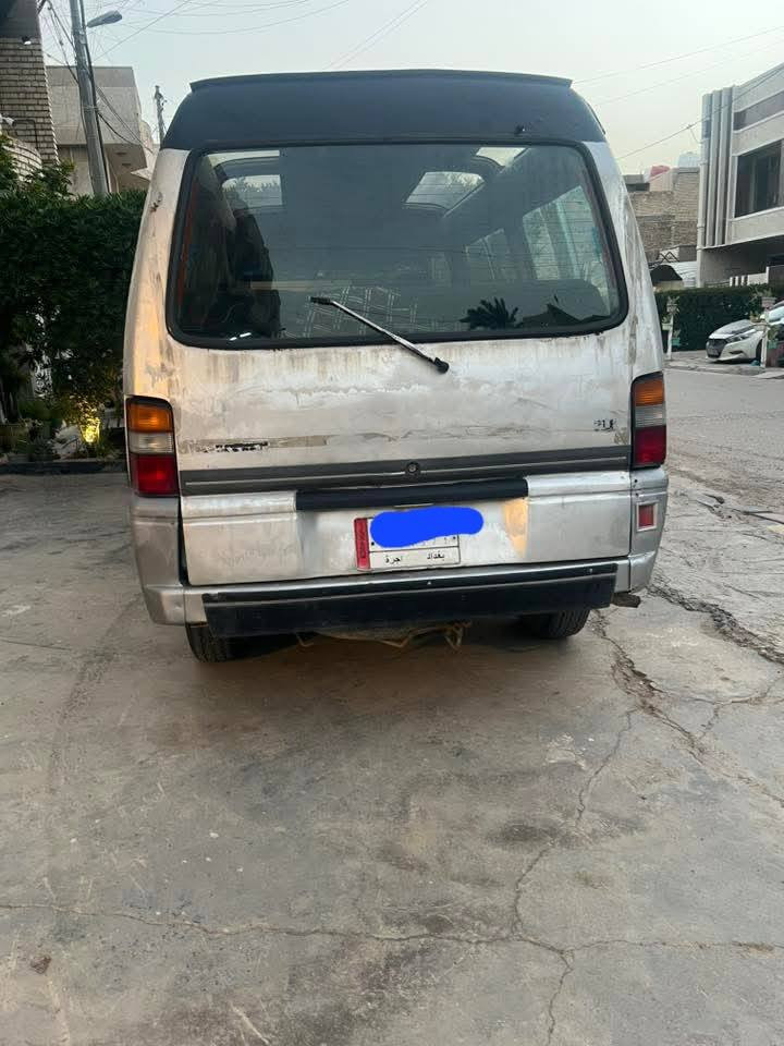السلام عليكم كيا مسيوباشي ياباني 11 راكب للبيع كير مكينه تخم تاير كهربائيات جاهزه لا صرف ولا تبخير ترايها كلش سياره مال على باب الله حلو وناعمه سياره  رقم بغداد تريد تحويل او وكاله من راعيها الشخصي راعيها انسان ابن اوادم السعر 32 اتصل بالخدمه مكان بغداد الكاظميه اتصال اسيا*********** كورك بي واتساب***********
