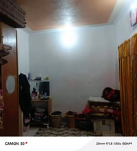 للبيع او مراوس بيت في كنسوريتكون من استقبال 6*4ومطبخ وصالة كبيرة وغرفت...