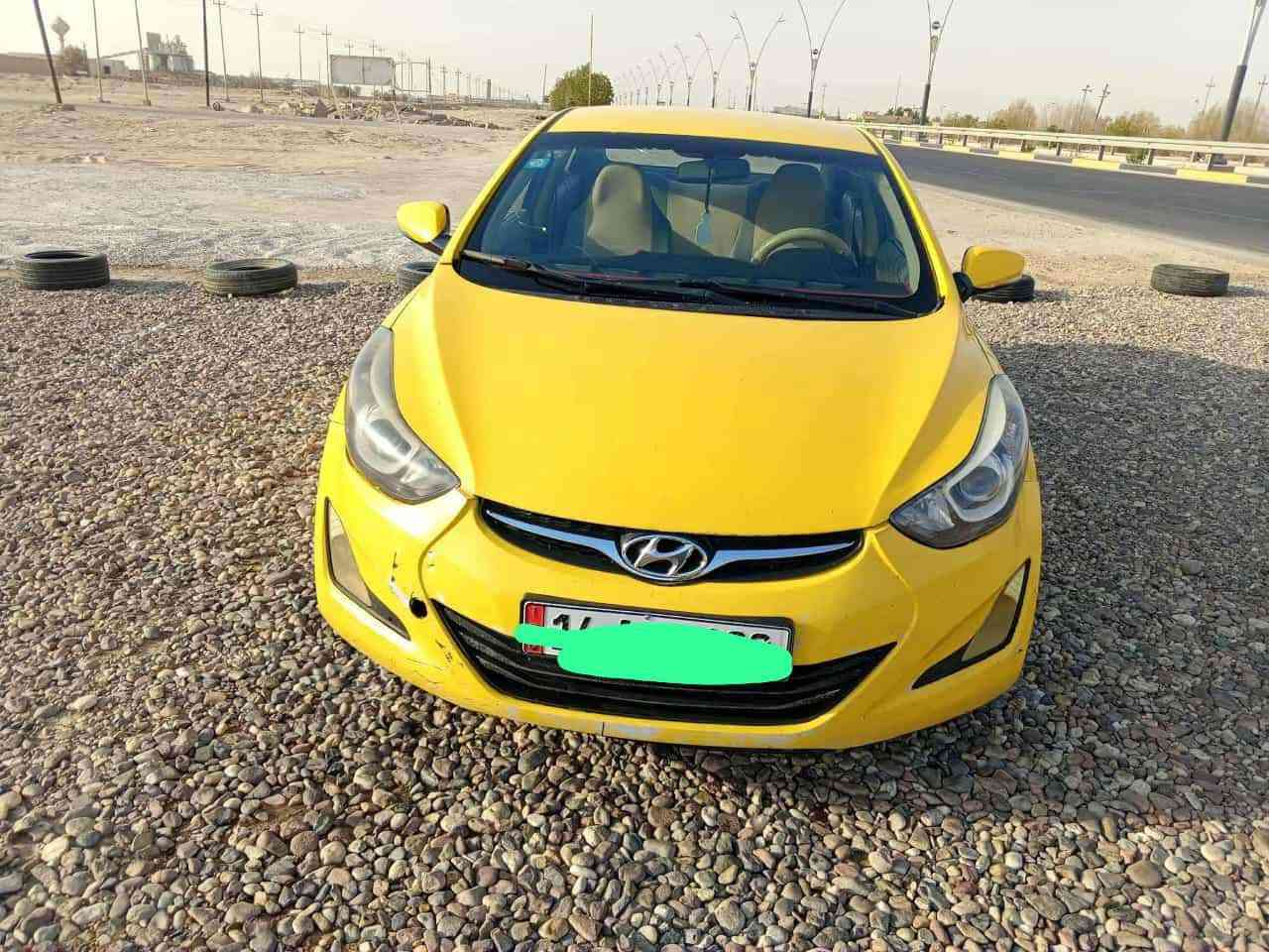 لنترا 2015 خليجي تكسي  بسمي سنويه 28 طابوكه جديده حداديه كير كفاله تبريد سعر 95 وبيها مجال بسيط..***********
