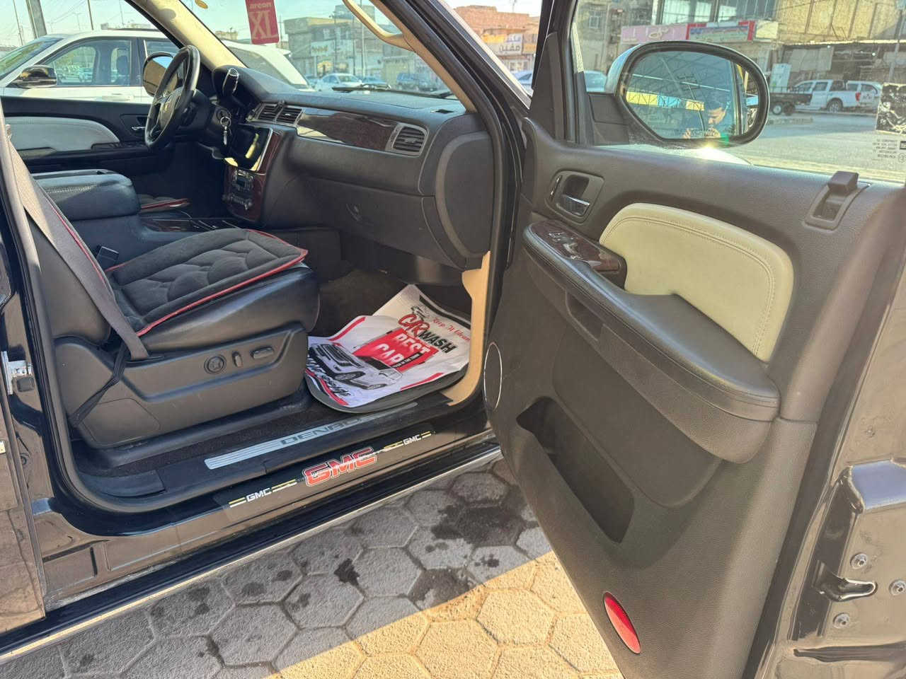 سلام عليكم من رخصه لادمن المحترم 
سياره hmsدنلي فول للخير سياره ادوات للبيع كفاله منل كص جديده بمعنه كلمه سياره ماشيه 198لف يعني ويه مديلهه 2008 مومشي هاذه واي ستفسار اتصال واني خادمك ***********
