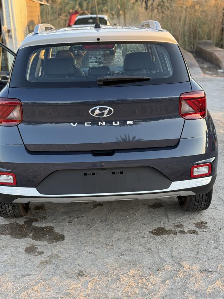 فينو موديل ( ٢٤ )
عداد المسافة ( ١٥ الف مايل )

المواصفات 
١- بصمة
٢- تشغيل عن بعد
٣- رادار 
٤- تحديد مسار
٥- شاشة كاميرا
٦- لايت زنون
٧- شحن لاسلكي

السيارة حادثها موضح هذا رقم الشاصي 
👇👇👇👇👇👇👇👇👇👇
( KMHRC8A3XRU280341)

(بيها تعديل بجزء من الشاصي وجزء من اللغدة جهة اليمين) تبديل قطعة واحدة فقط ( البنيد )
ايرباك الدرگة والبردة جهة اليمين

السيارة بدون رقم مصلحة وجاهزة 

مكان السيارة ( بابل / مركز الحلة )

السعر مناسب ( 109 $ )

للإستفسار ( *********** )
