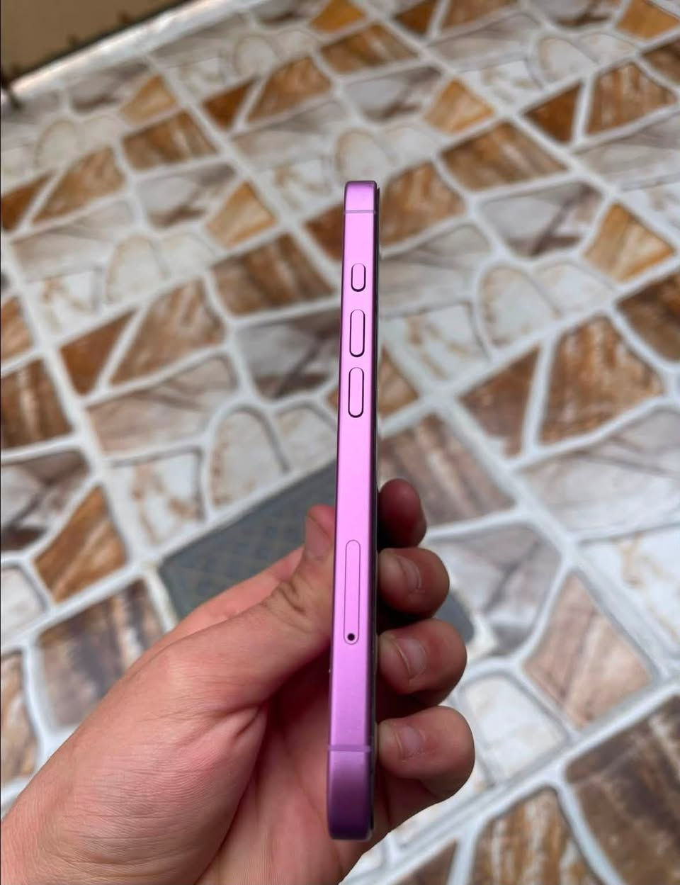 للبيع
ايفون 16 📱 

 

بطاريه 90🔋

لون وردي🎟️

دبل سيم

ذاكره128 GB 

السعر800 وبي مجـال

رقم الهاتف ***********
