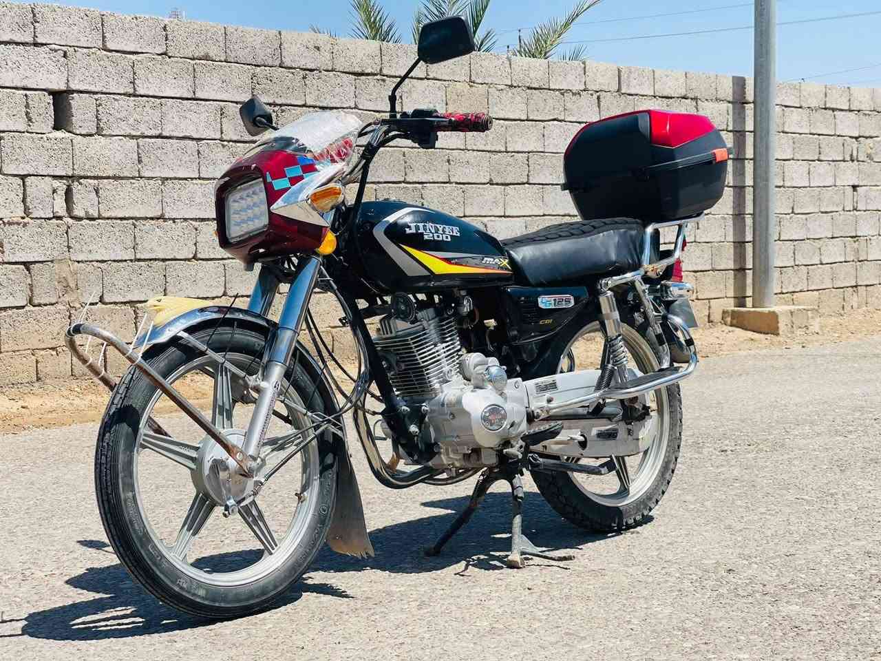 جني موديل2020كير ومحرك شرط نشاط ومعدل كلو شقال مابي شي مايشتقل ماطور جاهز شرط مايعوزو برقي نكره سلف كهربائيات شقاله دشبول شقال 
السعر460وبي مجال ***********
ملاحضه الجنطه مو معا
