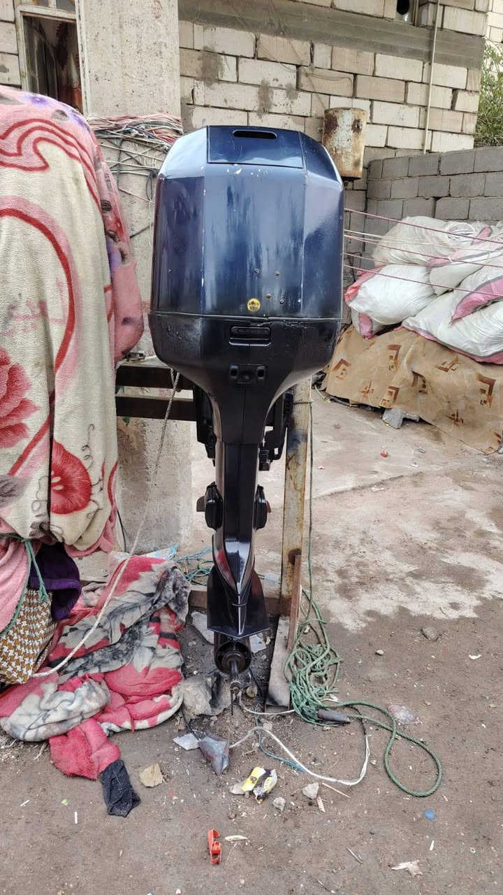 السلام عليكم مكينة 225جونسن جديدة مافتوحة لا كير ولا محرك
للستفسار ***********
