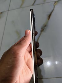 هونر 50   ذاكرة 256  الجهاز اي عيب مابي  فقط بي فطر بل حافة صغير  ولضه...