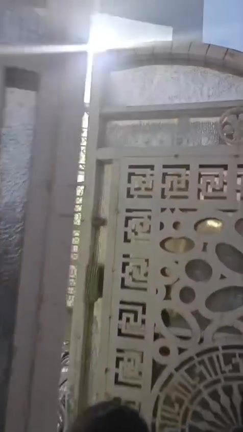 بيت ١٣٠ م بناء طابوق كاشي وسيراميك بيت جاهز منطقة خيرات البتول الزراعي
غرفة نوم وصاله واستقبال بناء درجه اولى
السعر ٦٠ مليون وبيه مجال
للاستفسار مكتب المجتبى للعقار
او الاتصال على الرقم ***********
