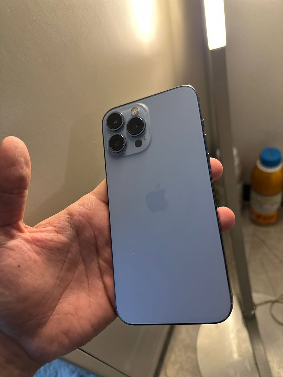 ايفون 13 بروماكس شرق اوسط 
بطاريه 81 
ذاكرة 256
وتر مكفول بلادي 
سعر 650
***********
بغداد/كاظميه جكوك
