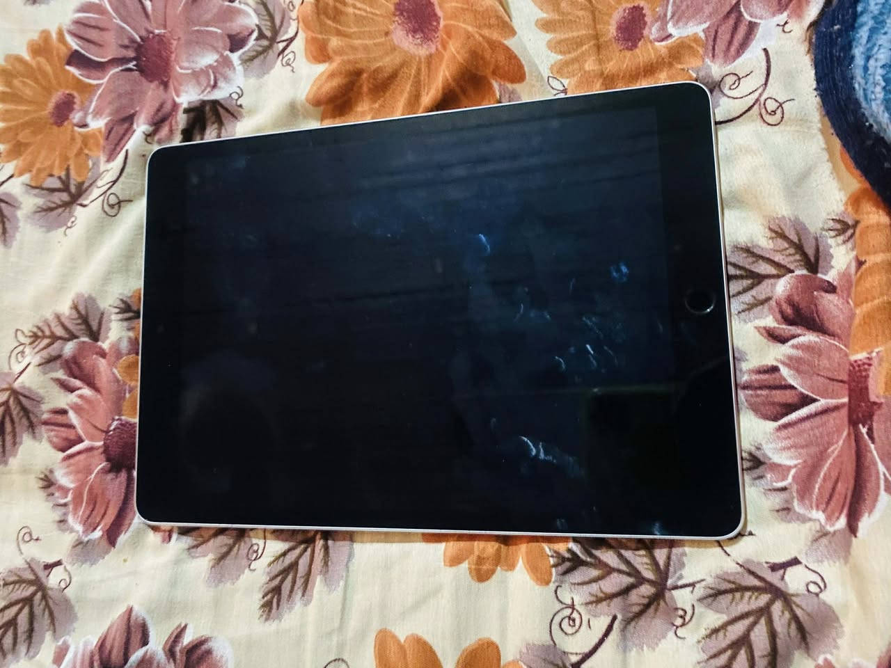 ايباد ٩ ذاكرة ٦٤ مو مفتوح للبيع او مراوس بأيفون السعر خاص


**إذا كنت صاحب هذا الإعلان وتريد حذفه لأي سبب، رجاءا أرسل رسالة إلى الدعم الفني**