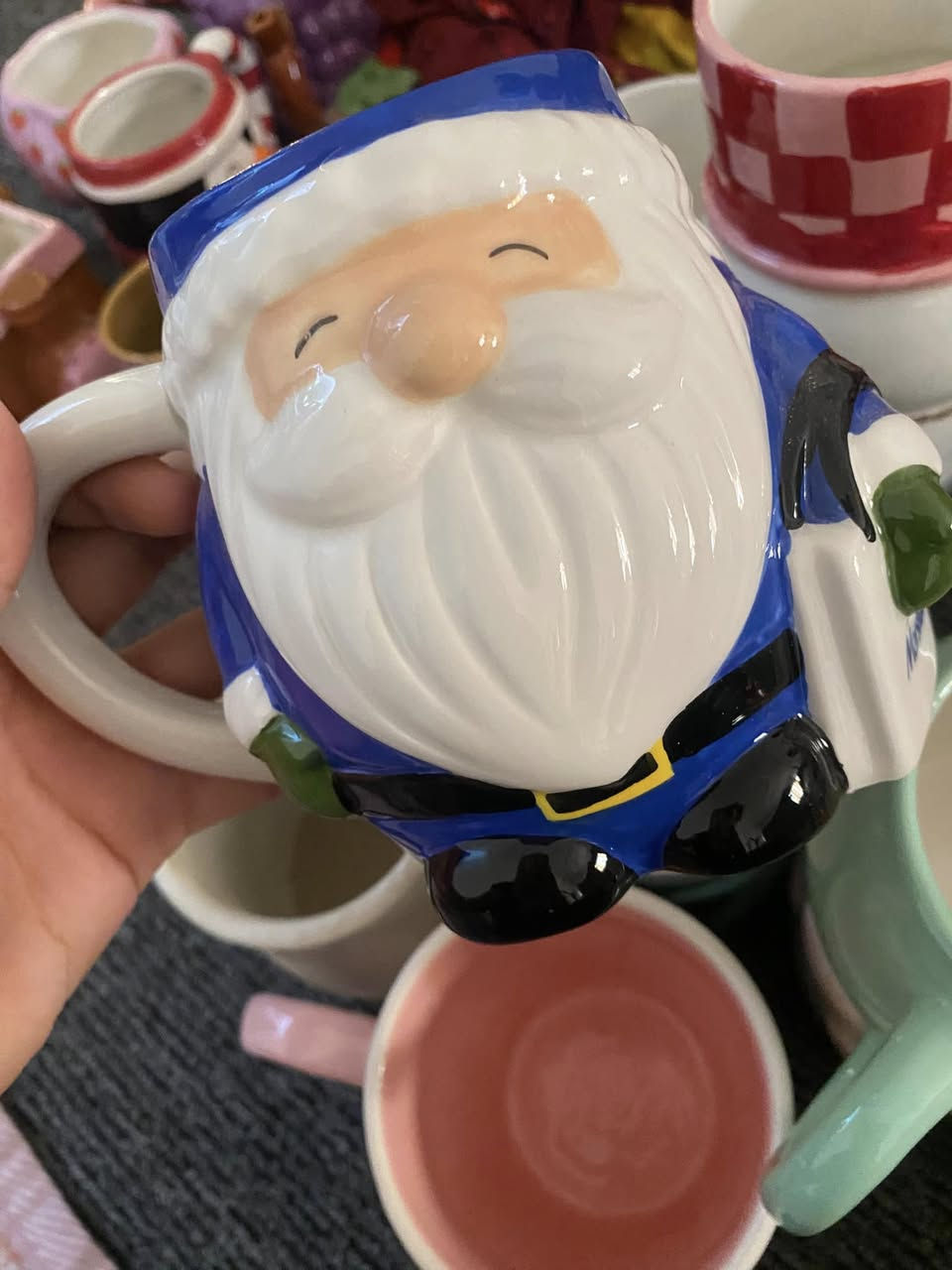 مك حجم كبير تجي بي احجام صغيره بس قليل كولش 
موديلات بنترست يجننون سعر مفرد5/6 جمله يختلف الي يريد يدخل خاص


**إذا كنت صاحب هذا الإعلان وتريد حذفه لأي سبب، رجاءا أرسل رسالة إلى الدعم الفني**