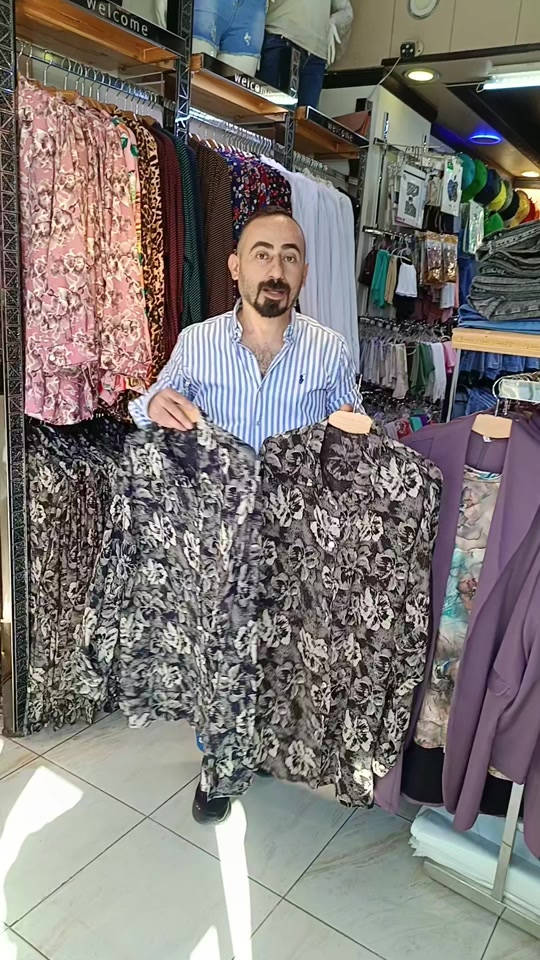 قياس خاص و دبل خاص  أسعار تنافسية  قمصان خامة قطنية صيفية طويلة اسود و مشجر بالبيجي او الاوف وايت  لمعرفة السعر علقي يالله و يجيج السعر خلال لحظات  أزياء مصطفى احمد بغداد العطيفية الثانية شارع الدامرجي قرب مدرسة الجزائر  متوفر خدمة توصيل للحجز والاستفسار راسلونا عالخاص  #قياسات_خاصة #قميص #قمصان #ازياء_مصطفى_احمد  #سوادات 


**إذا كنت صاحب هذا الإعلان وتريد حذفه لأي سبب، رجاءا أرسل رسالة إلى الدعم الفني**