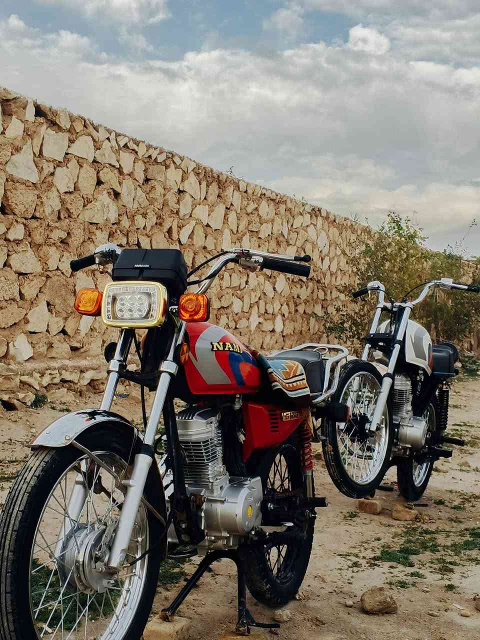 سلام عليكم دراجه اربعه كير  للبيع +كلك كلك محرك امتياز دراجه نضيفه تجي وتشوف مكاني نجف اب 500 او بيهه مجال


**إذا كنت صاحب هذا الإعلان وتريد حذفه لأي سبب، رجاءا أرسل رسالة إلى الدعم الفني**