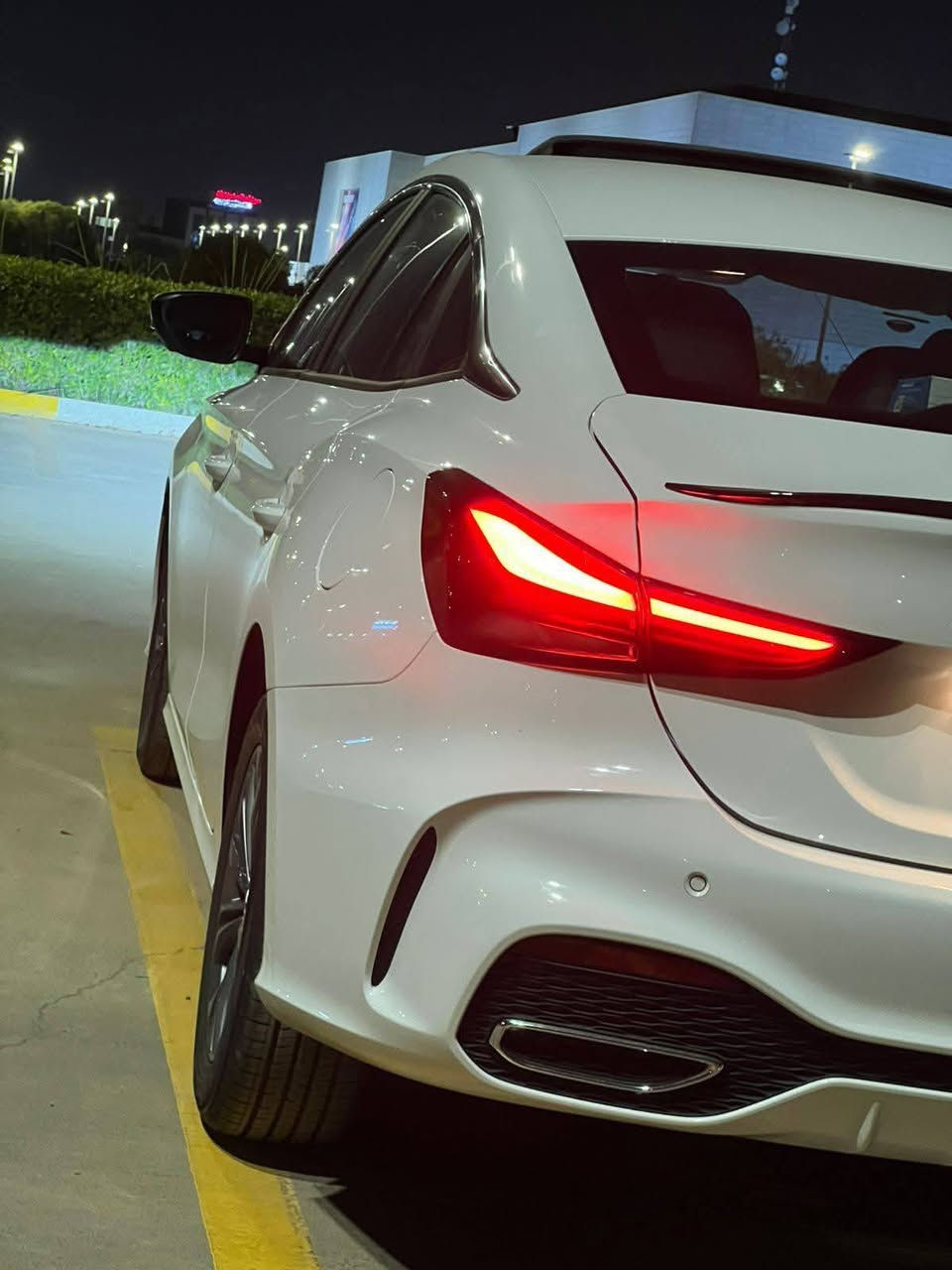 السلام عليكم
MG 5 GT ام جي جيتي 2025  فول الفول ١/١ 
مواصفات 
خمس كامرات فتحه سلايت كشنات جلد ويل كب كروم كير اوتماتيك محرك 1500 تنفس طبيعي
سياره ترقيم جديد اربيل وبأسمنى تريد وكاله تريد تحويل مجانا
سياره مكفوله من صبغ وبارد
سياره اخت الزيرو ماشيه 12000كم
سياره مصروف عليه اربع ورقات كاعيات للداخل بلاديه وكاربلي للشاشه وسبايدر خلفي ومطريات وغلافات ألمري ويدات البواب ولد داخلي
مكان سياره بغداد السيديه
السعر  117 $ ورقه
*********** يوجد واتساب وخاص
