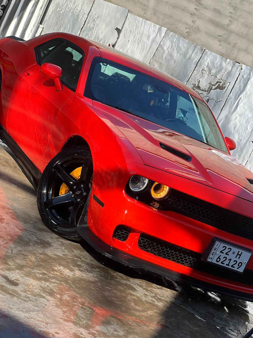 جالنجر 2017 لون برتقالي رقم اربيل
محرك 3600 جي تي 
فول السياره 
فتحه تحكمات تدفئه تبريد كشنات 
ستيرن تدفائه 
سماعات الباين 
تو ويل 
و بالاضافه الى سوبر تراك باك 
 السياره سرقه 3 قطع 
و كلير باب و جاملغ شرط كلير 
السياره ما بيها قطره تعديل أو معجون 
لا حادث ولا اي ضربه 
السياره جي تي 
***********
كربلاء قرب فندق البارون
رقم اربيل  
السعر .....
