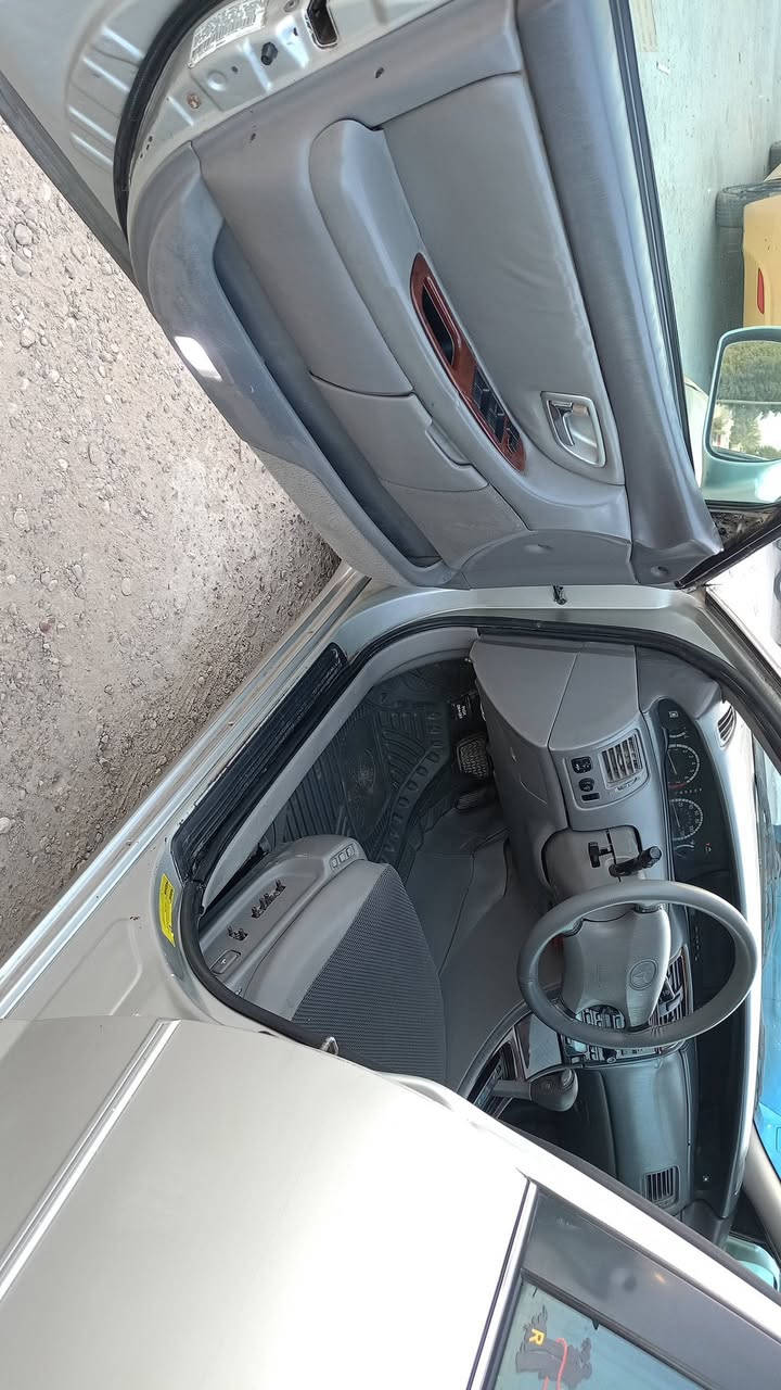 سلام عليكم تويوتا افيلون موديل 2000 رقم بغداد دولي تحويل مباشر سنويه جديدة كير محرك مكفول تخم تاير باتري جديد تبريد ثلج الكهربايات الكل شغال لايت زنون السيارة جاهزة بيها مكانك صبع مكانك بابل الإسكندرية الحصوه 
***********
‏‪0773 505 9302‬‏
السعر 75
وبيها مجال
