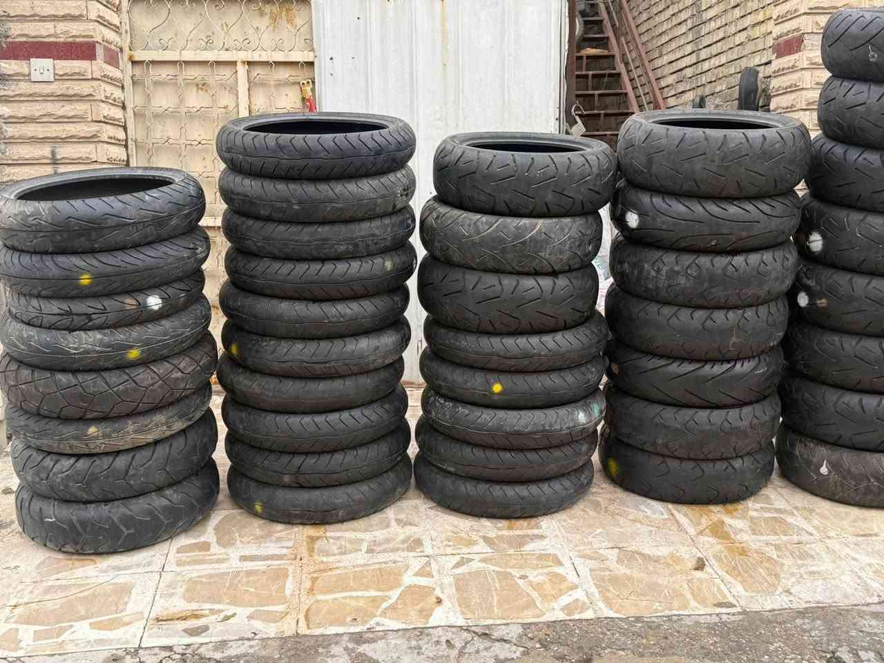 تايرات كولدونك 1800قياس بلادي 180 60 16 امامي قياس 130 70 18 200 55 16 تصل عله هاذه الرقم ***********
