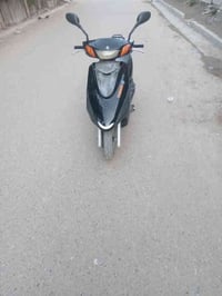 دراجه بريز نوزل خطين  ابلاديه كلها مختمه ختم واحد صار فتره نازله  رمبه...