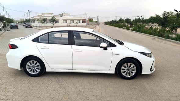 كورلا هايبرد موديل 20024
ماشيه 19 الف مكفوله من كلشي 
السعر 155 بيها مجال 
اتصال ***********
