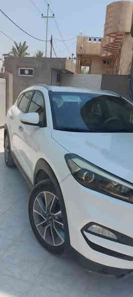 السلام عليكم توسان للبيع
رقم بغداد باسمي
داخل محرك كير مكفول 
 كلشي مكفول عدا الواضح بالسونار
موديل ٢٠١٨
السعر18200$مجال بسيط حق الجية
تواصل فقط واتساب مراسلة فقط
***********
ماشية ٢٢٥كم قابل للزيادة
على ايد وحدة السيارة
